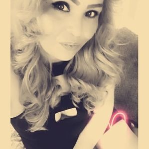 Meet your Posher, Alejandra